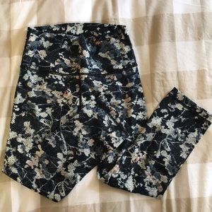 💙💗Lululemon Wunder Under Crops!💗💙